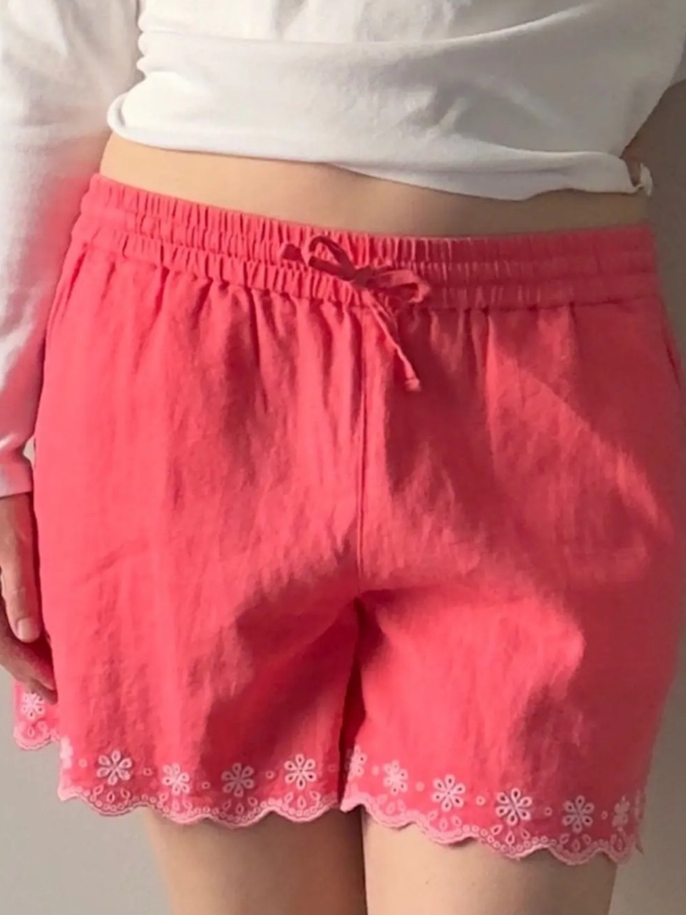 J. Crew Coral Eyelet Scallop Hem Women's Shorts